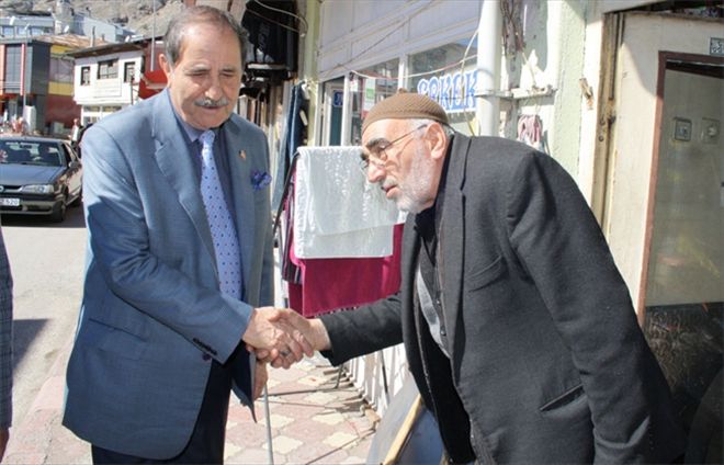 ESNAF BAŞKANI UYARDI; Alıcıda satıcıda dikkatli olmalı