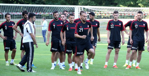 Sivasspor manşetlerde  
