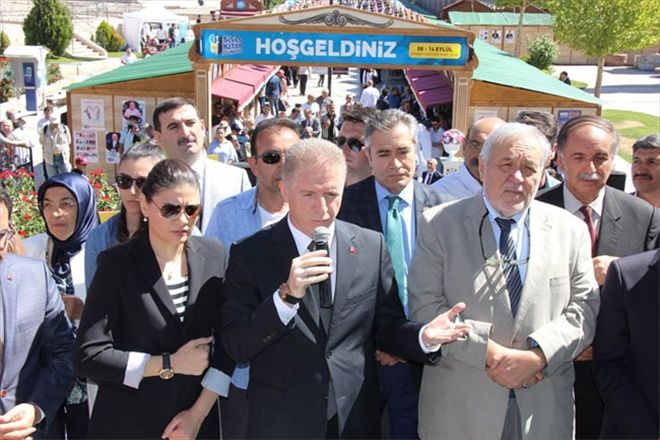 OKUMAK SOYLU BİR EYLEMDİR