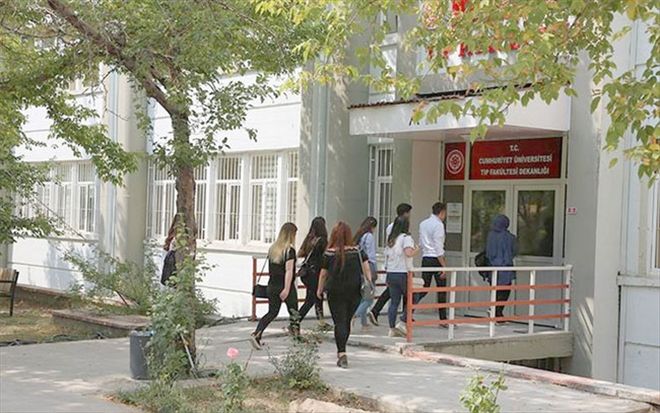 CÜ´de akademik yıl başladı