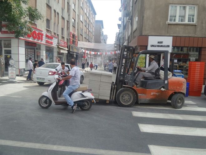 HiKMET IŞIK ÇIKMAZI
