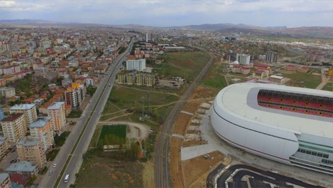 Stadyum bölgesine üst geçit yapılıyor