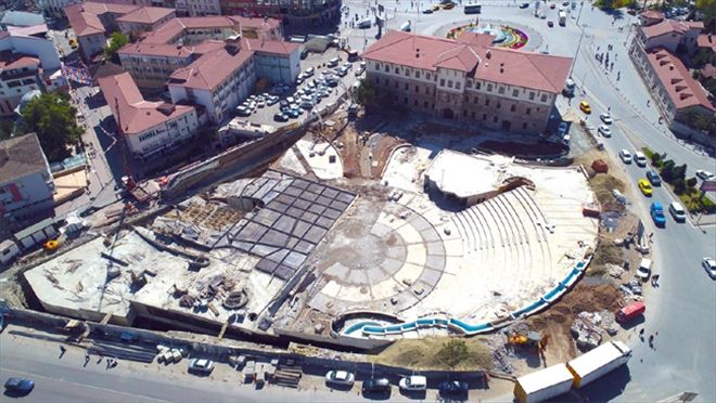 800 araçlık otopark´ın YÜZDE 80´İ TAMAM