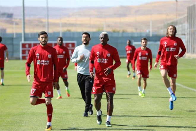 HAZIRLIKLAR TAMAM