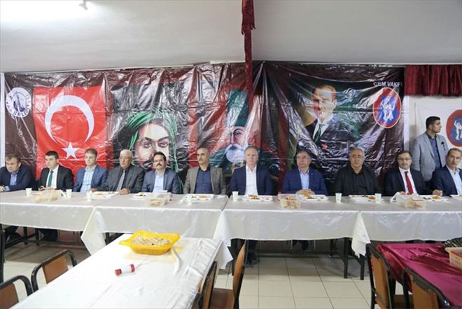 BİZLERE DÜŞEN KARDEŞLİKTİR