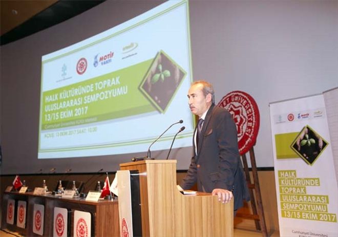 Halk Kültüründe Toprak Sempozyumu
