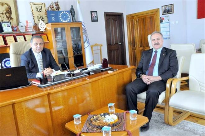 Milli Eğitim Müdürü Altınsoy´dan Çiftçi´ye ziyaret