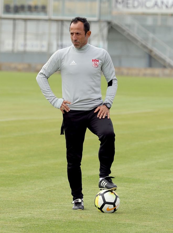 BEŞiKTAŞ BENiM EViM her türlü görev onurdur