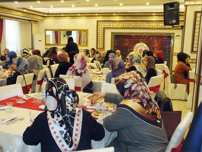 Genç iHH´lılar bir araya geldi