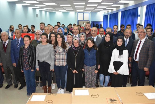 Başarılı öğrencilere ulaşım hediyesi