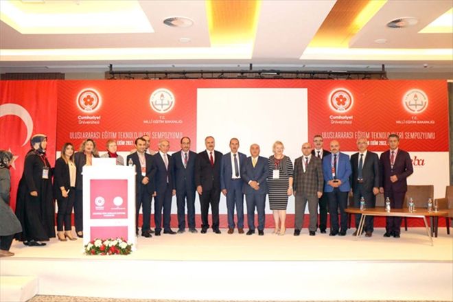 Eğitim Teknolojileri Sempozyumu yapıldı