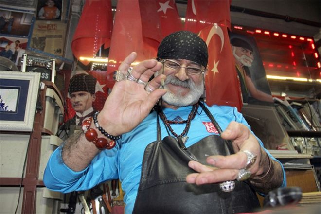Minik bıçakları ile Guinness´e aday