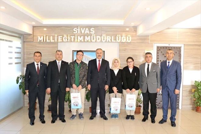 Kendi kültürümüzle beslenmeliyiz