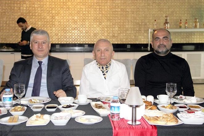 Öğrenciler poliçe kesmeyi öğrenerek mezun olacak 