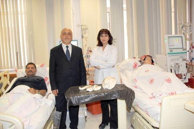 Mantardan zehirlenen karı-koca diyalize bağlandı
