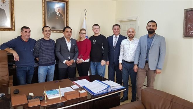 AVRUPALI ÖĞRETMENLER YILDIZELİN´DE