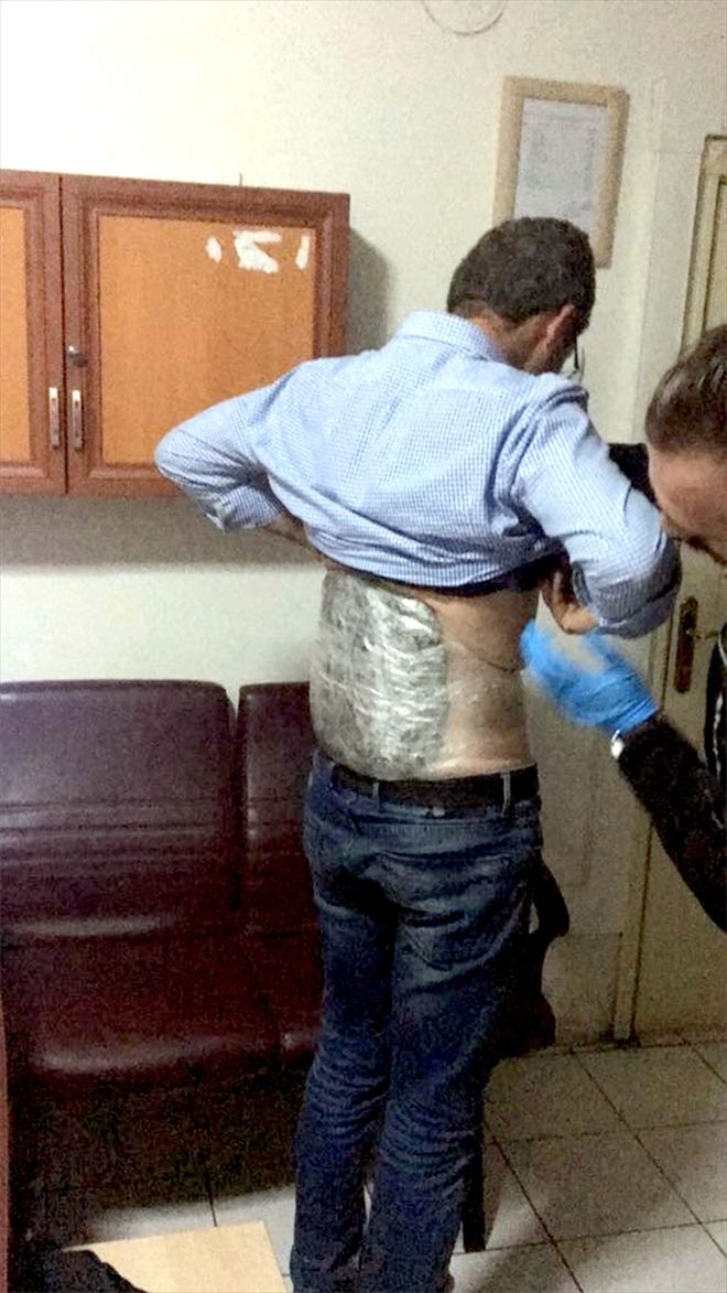 İran uyruklu şahıslar uyuşturucuyla yakalandı 