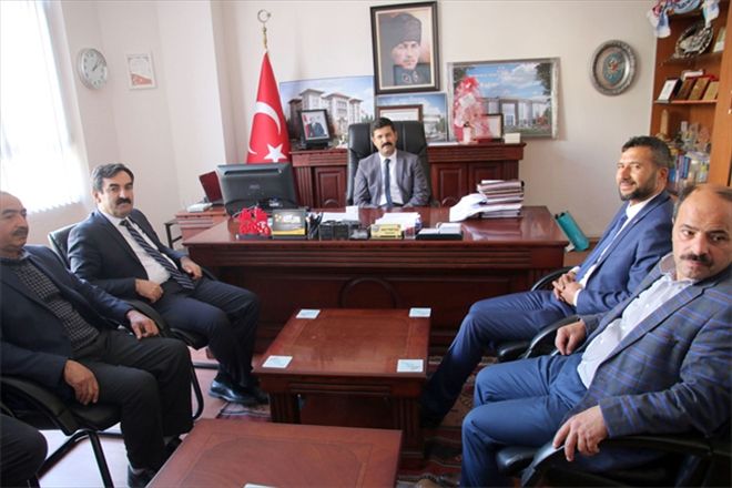 AK Parti Şarkışla İlçe Yönetimi´nden ziyaretler