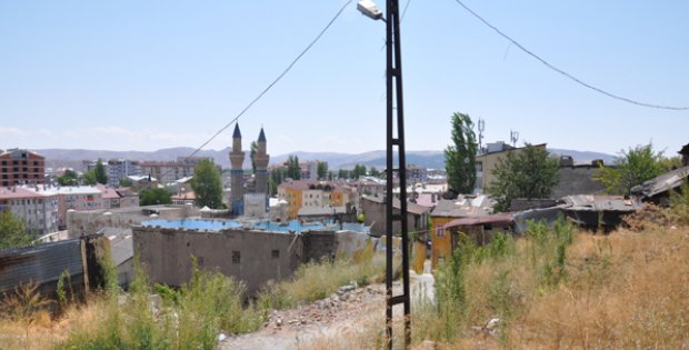 Kale Korkutuyor
