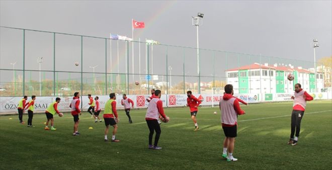 BELEDİYESPOR ETİMESGUT´A BİLENİYOR