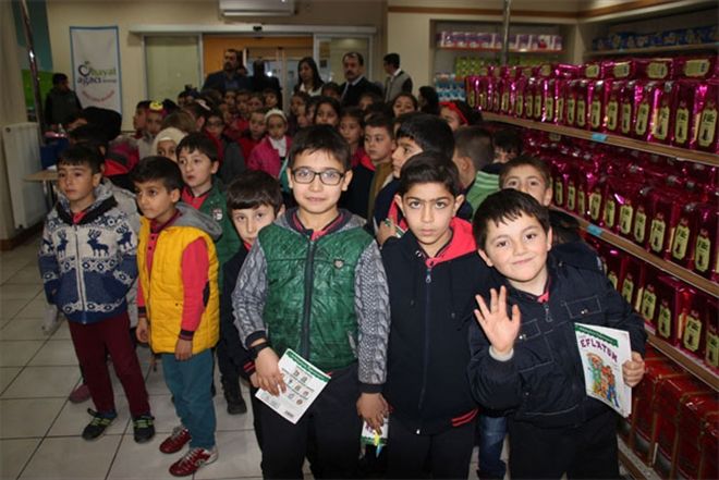Öğrencilerde yardımlaşma bilinci oluşturuluyor