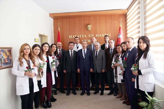 Rektör Yıldız vakıf okullarını  ziyaret etti