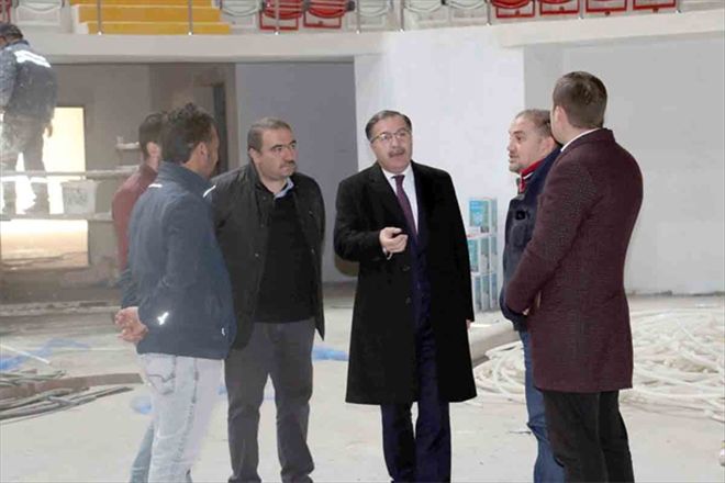 KONGRE ÖNCESİNDE HUMMALI ÇALIŞMA