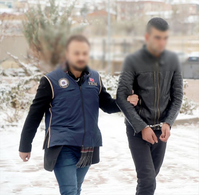 Terör propagandası yapan asker tutuklandı