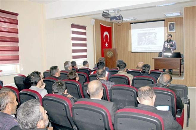 Hafik´te uyuşturucu ile mücadele semineri