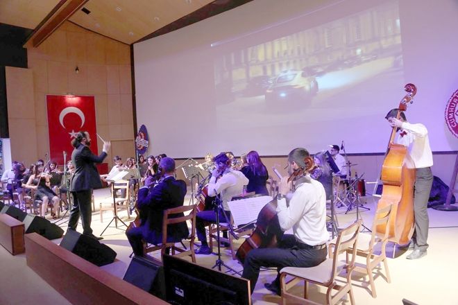 CÜ´de Yeşilçam ve Hollywood müzikleri konseri 