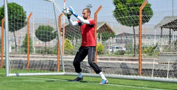 Sivasspor Kaleyi Sağlama Aldı