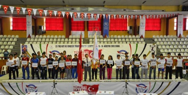 HALTERDE HEYECAN BAŞLADI