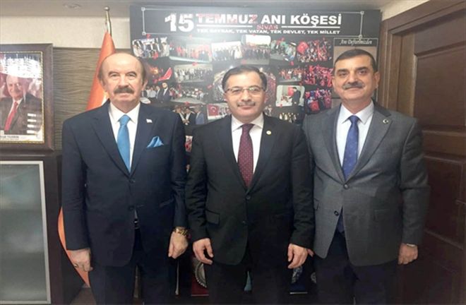 Demirgil´den AK Parti´ye ziyaret