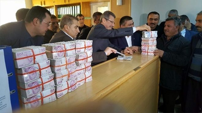 801 ÇİFTİÇİYE  PANCAR BEDELİ ÖDENDİ
