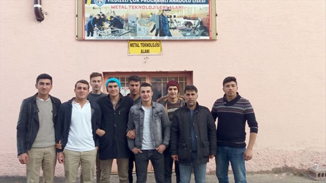 Demire şekil veren gençler Almanya yolcusu