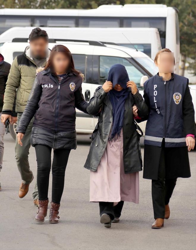 Terk edilen bebeğin ANNESİ BULUNDU