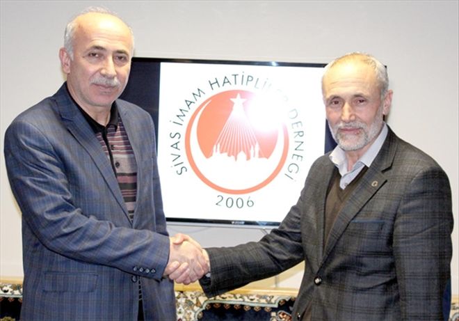 İmam Hatipliler Derneği´nde GÖREV DEĞİŞİMİ