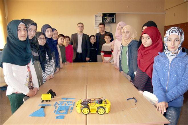 3 D yazıcı kullanarak ARABA YAPTILAR