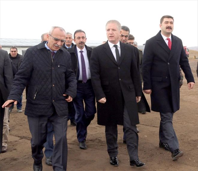 Vali Gül, yüksek hızlı tren şantiyelerini gezdi