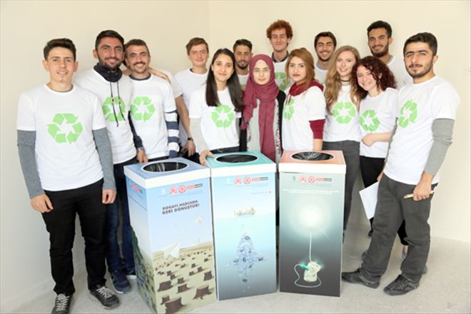 CÜ´den geri dönüşüme destek 
