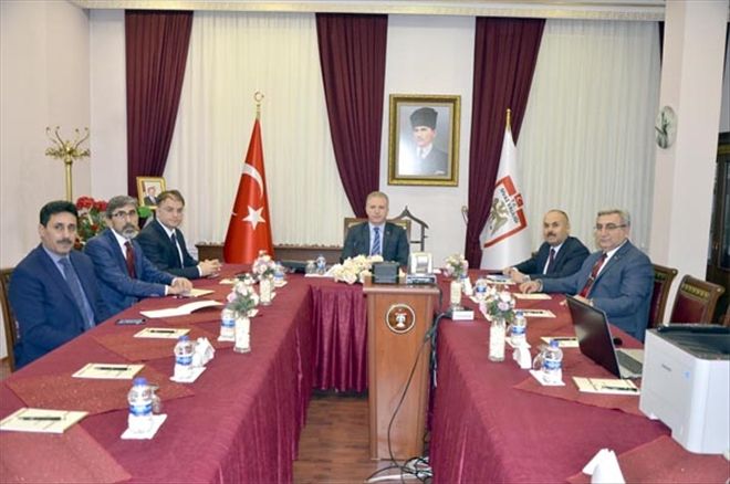 SORUNLAR MASAYA YATIRILDI
