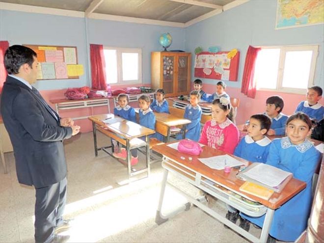 Kaymakamı Yılmaz köyleri gezdi