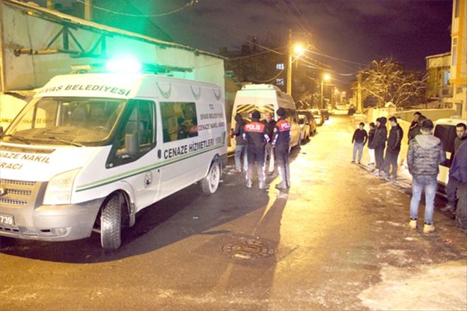 Afgan kadın kocası tarafından öldürüldü 