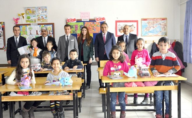3 bin 489 öğrenci karne aldı