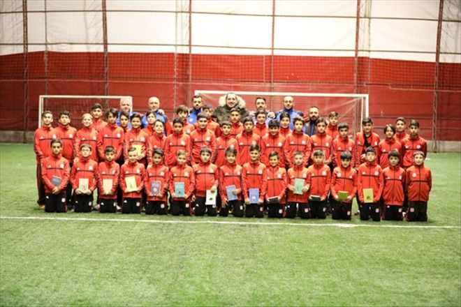 GENÇ SPORCULAR KEMER CUP´A KATILDI