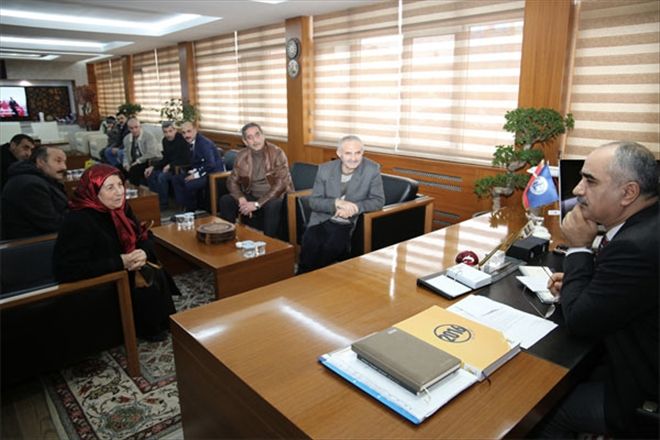 HALK GÜNÜNDE İŞ TALEBİ 