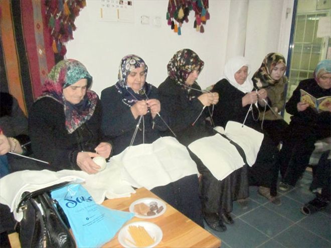 SiVASLI ANNELER Mehmetçik için seferber oldu