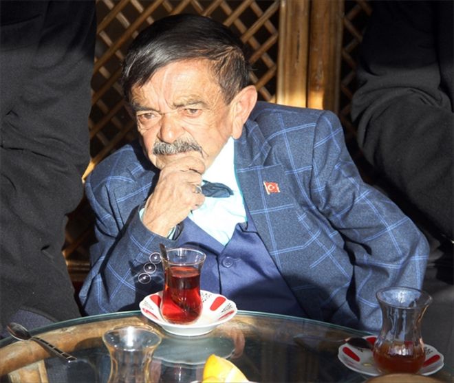 ´Yeşilçamın Bitirim Zeki´si köyüne defnedildi