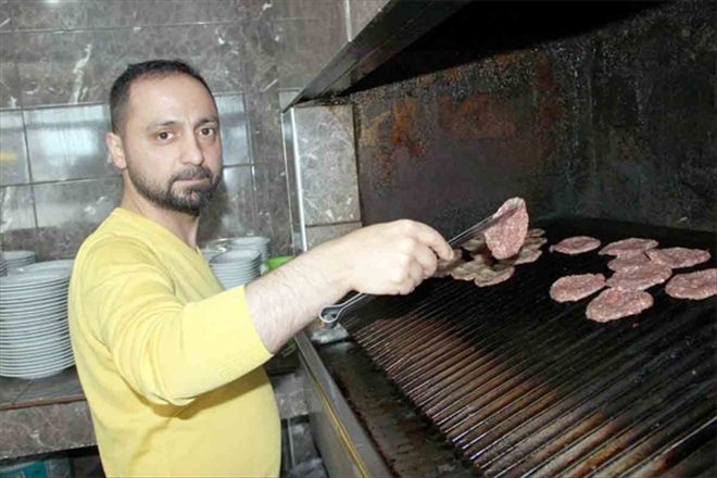 SİVAS KÖFTESİ DÜNYA PAZARINA AÇILIYOR 