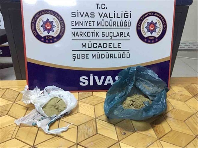 Ayakkabıdan uyuşturucu çıktı 